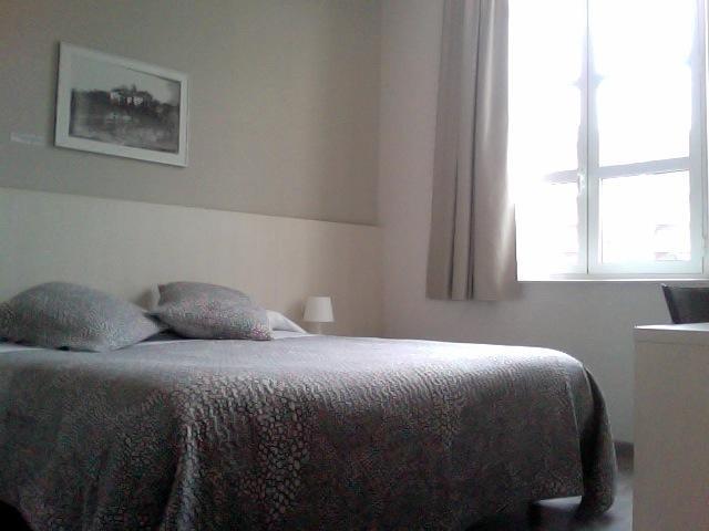 Estacio Del Nord Hotel Vic Room photo